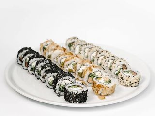 Сет класичний з лососем (750г)