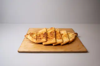Pide z serem