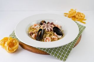 Спагетти с морепродуктами