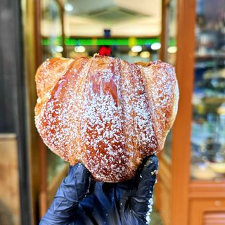 Cornetto crema e amarena