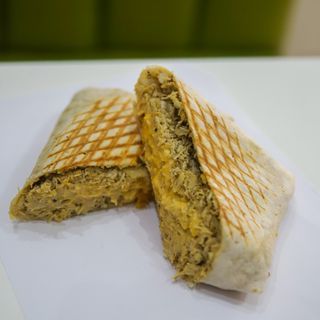 Tacos Poulet, Frites, Boisson au Choix