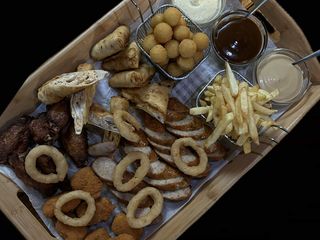 Фірмова дошка