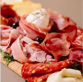 Tagliere di salumi e formaggi