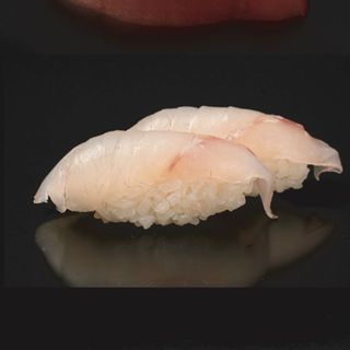 132. Nigiri suzuki