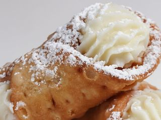 Cannoli di ricotta