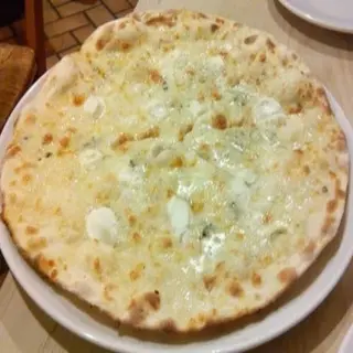 pizza cuatro quesos
