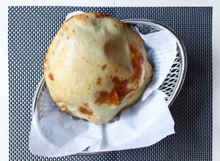 Наан с масло, кокос и мед