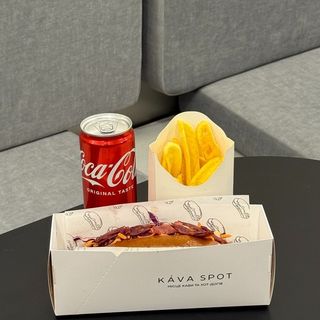 КОМБО Хот-дог Слоу-Дог + фрі + кола 0.3