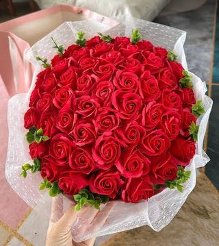 Large Size Red Roses bouquet