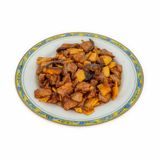 Pollo con bambú y setas