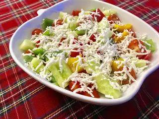Шопска салата (400г)