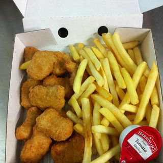 Menú Nuggets De Pollo