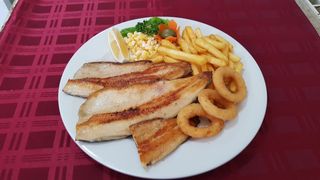 Filetirana dimljena pastrmka