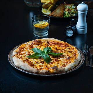 Pizza Margherita (32cm)