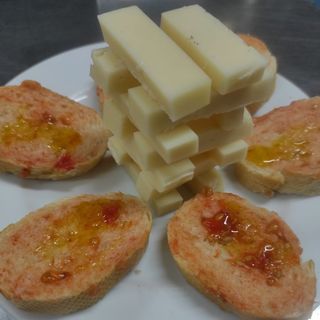 Formatge de Oli / Queso en aceite 