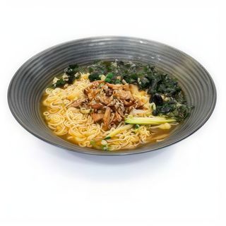 35. Ramen con manzo