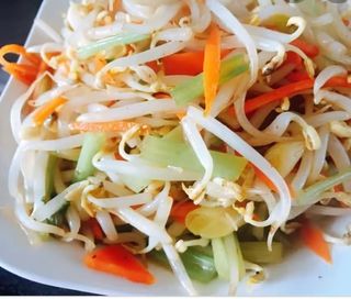 Brote Soja Salteadas