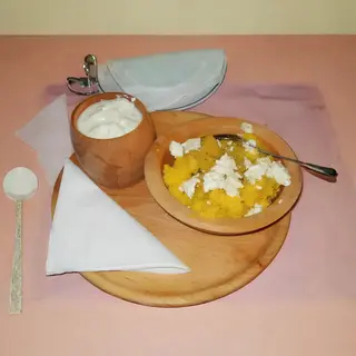 Pura sa sirom i kiselim vrhnjem