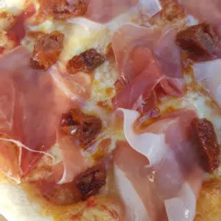 Pizza Amalfi Ø 24cm