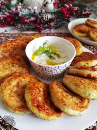 Картофено кюфте с млечен сос (2бр)