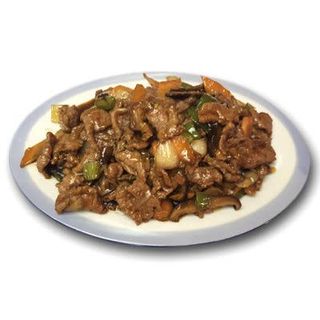 79.Телешко с китайски ароматни гъби и зеленчуци (800г)