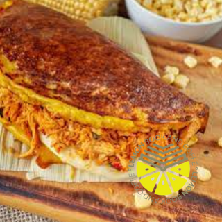 Cachapa Con Pollo Guisado