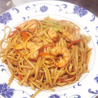 #31. Tallarines Fritos Con Gambas