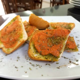 Pan Tumaca