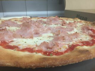 Pizza al trancio prosciutto cotto
