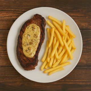 Entrecot plancha con salsa Normandía