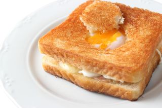 Sándwich Completo Con Huevo