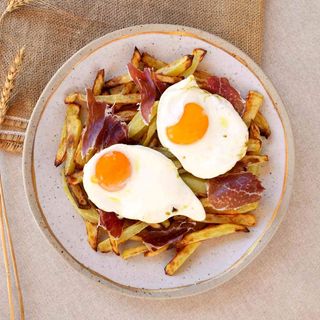 Huevos Rotos Con Jamón (Ración)