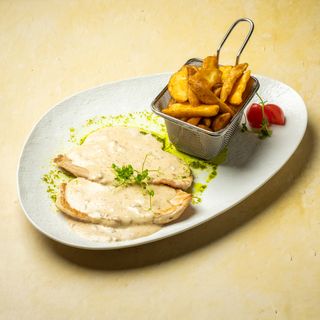 Piletina u kikiriki sosu