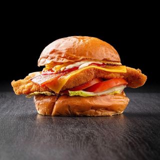 Hamburguesa la de pollo empanado