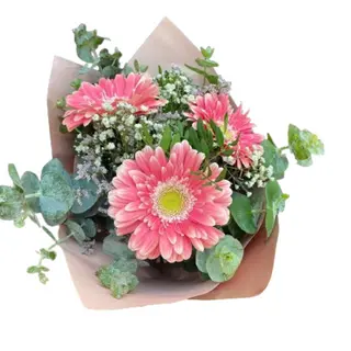 Bouquet com 3 Gerberas