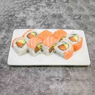67. Uramaki De Salmón Y Aguacate (8 Uds.)