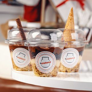 დესერტის ჭიქა 