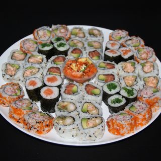 Sushi misto 49 pezzi(88)