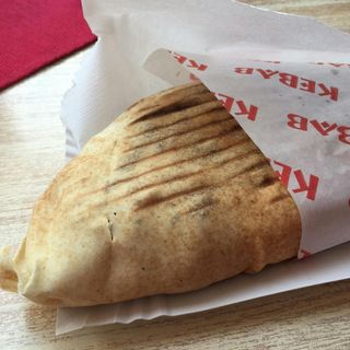 Pita Mięso Frytki Ser