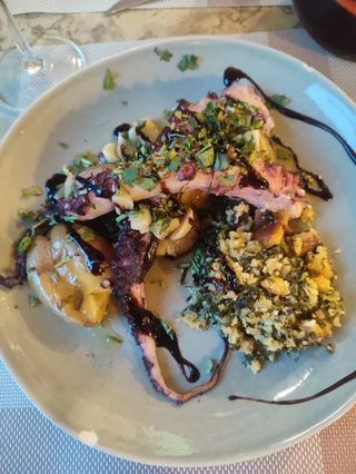 Polvo à Lagareiro Tempo de Espera 20 a 30min