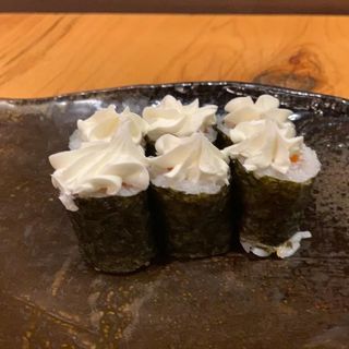 salmon roll con queso