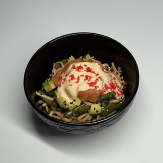 Удон вершковий з лососем