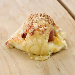Artesanito Jamón Y Queso