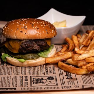 Classic Cheddar Burger Bliss