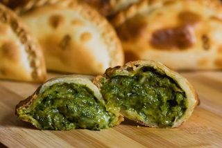 Empanada Espinaca Y Queso