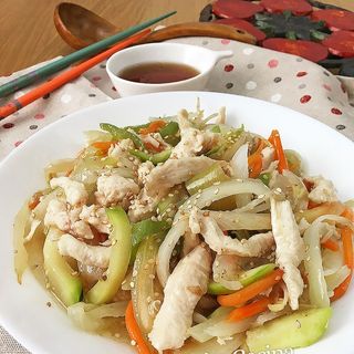 Chop Suey De Pollo