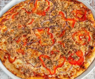 Pizza Di Tonno 