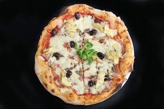 Pizza Capricciosa