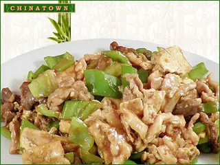 Тофу с три вида месо (600г)