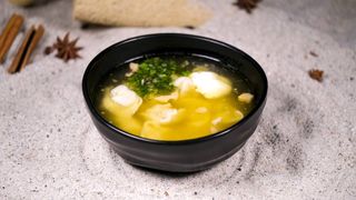 Пельмени с бульоном (1 пор.)